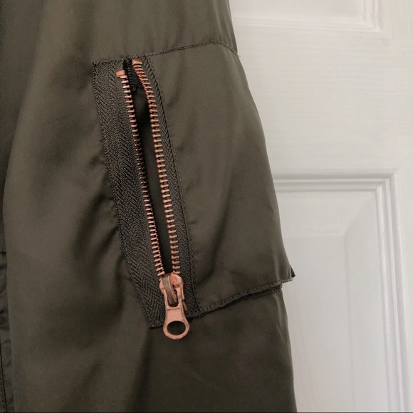 Active USA Green Bomber Jacket - Picture 5 of 7